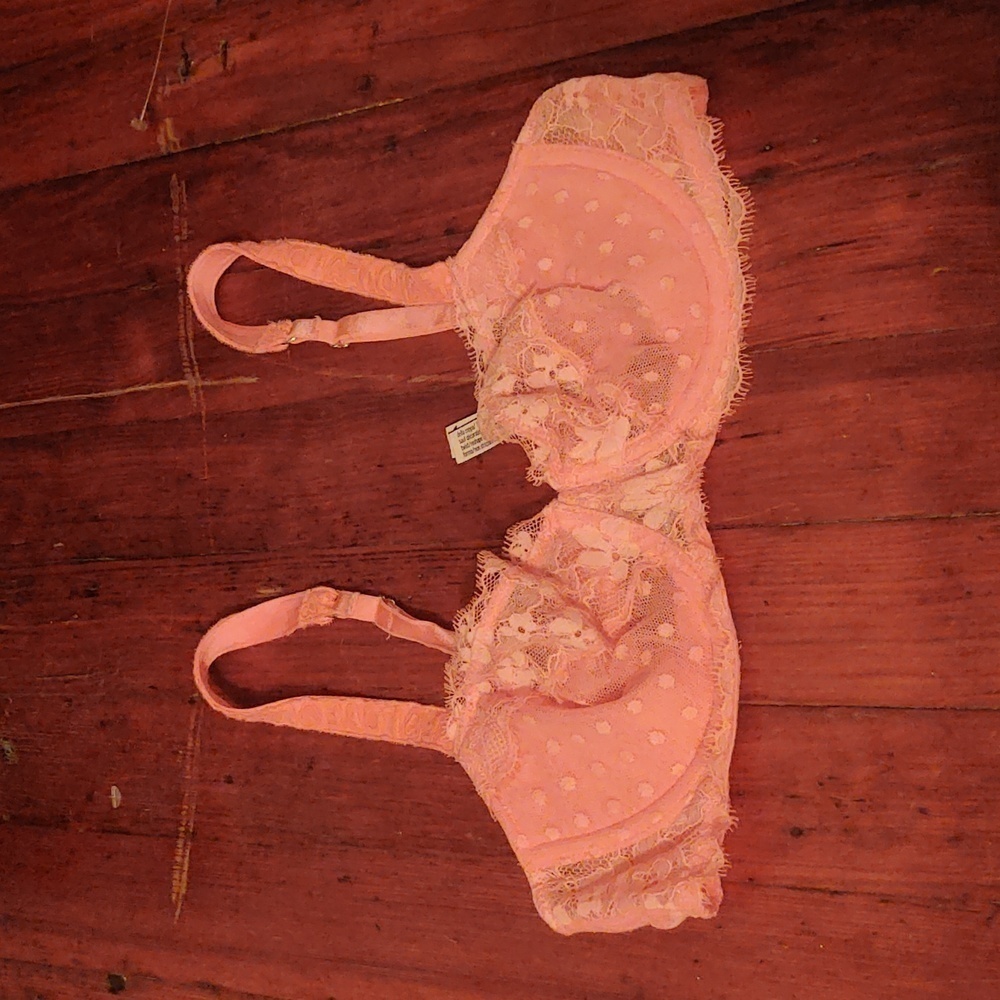 Victoria's Secret Pink Lace Bra